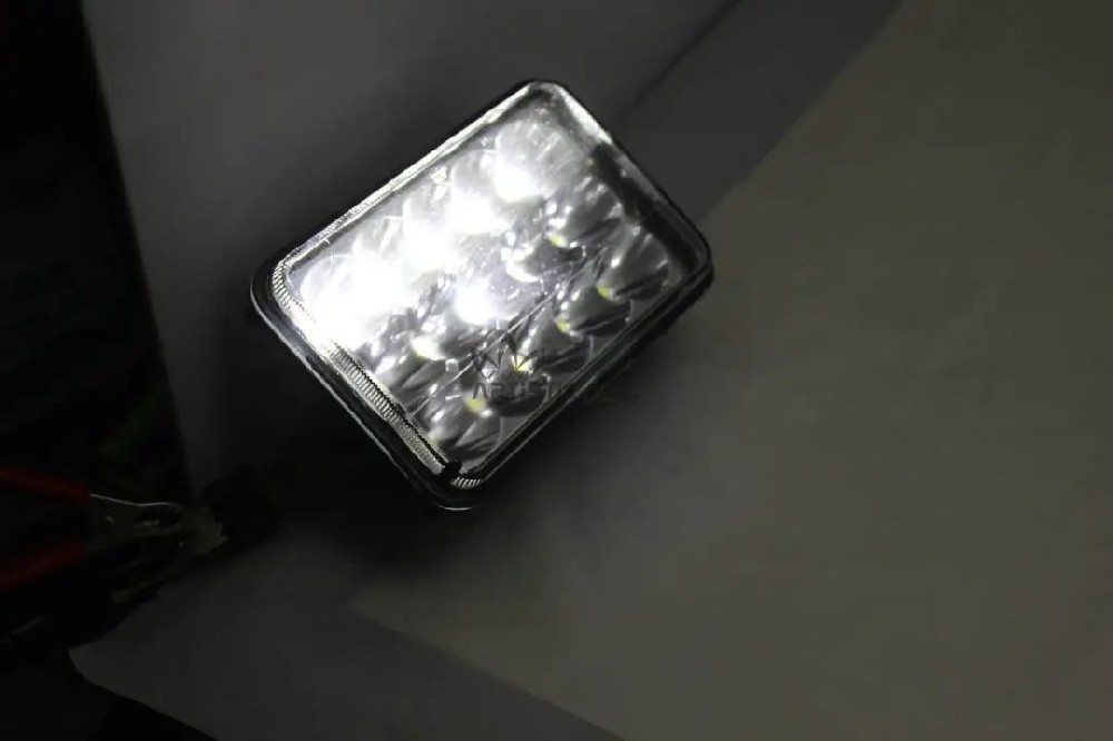 汽車LED日行燈檢測標準和檢測內容